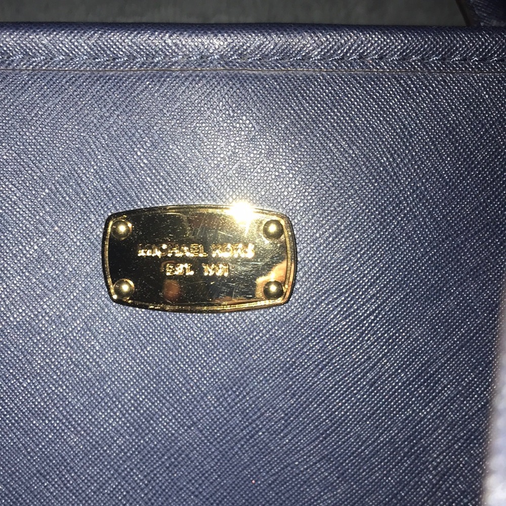 Michael Kors Tote - Picture 3 of 10